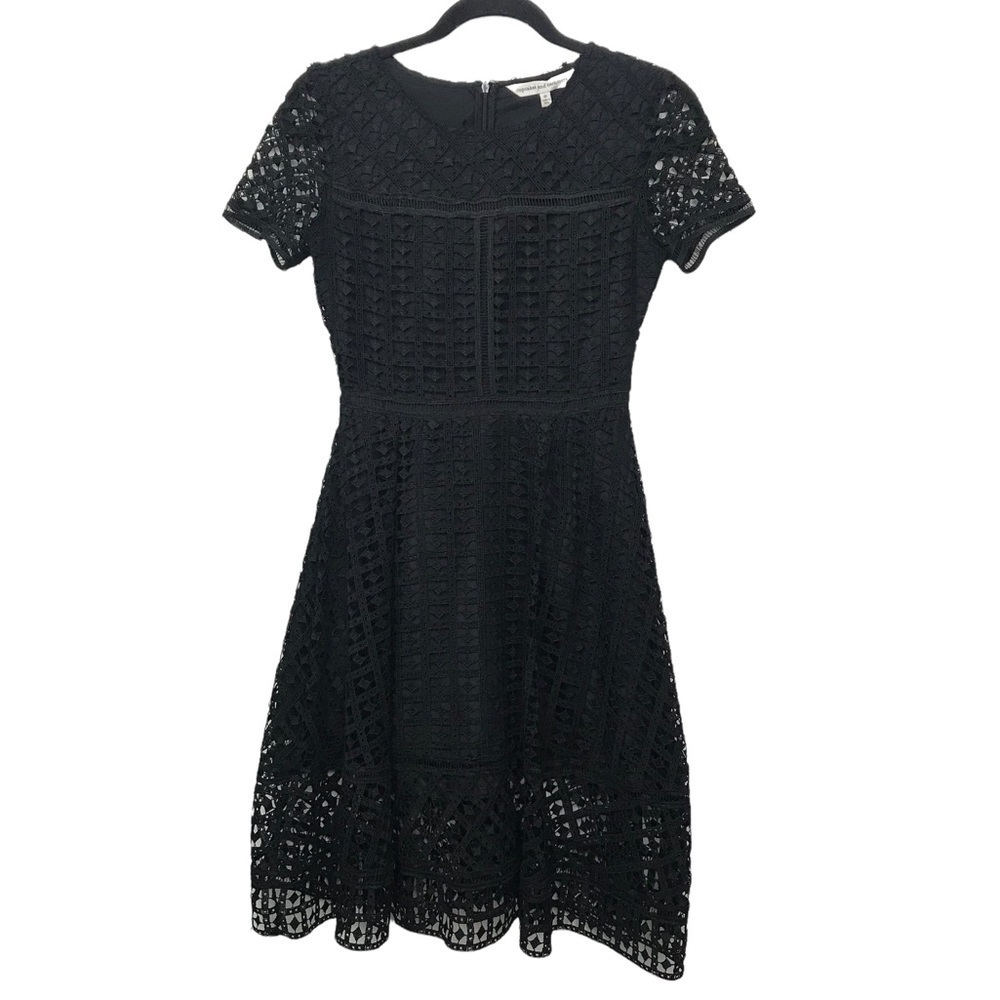 Cupcakes and Cashmere Black Lace Dress Size 0